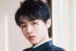 娱乐圈爆料王俊凯,娱乐圈爆料王,揭秘明星幕后故事 第1张 娱乐圈爆料王俊凯,娱乐圈爆料王,揭秘明星幕后故事 第1张